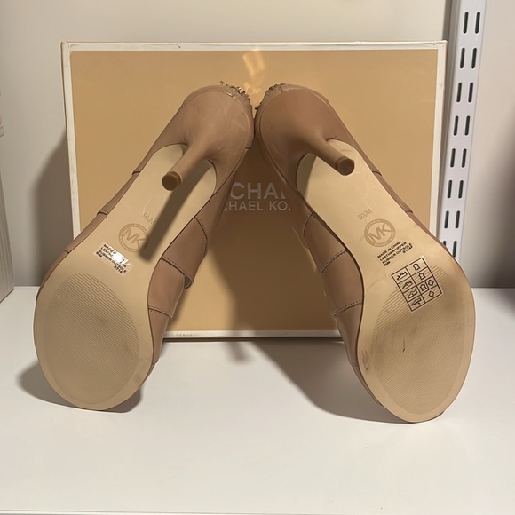 Michael Kors Mavis Open Toe - Picture 6 of 8